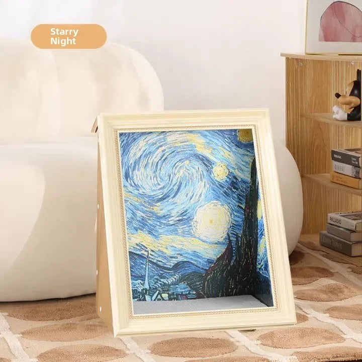 Mona Lisa Scratching Board